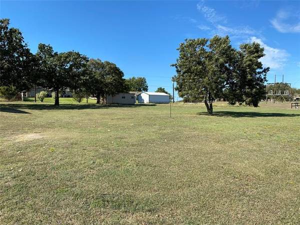 3002 S Fm 51 Highway, Decatur, TX 76234