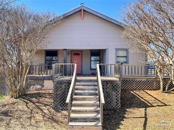 700 W 8th Street, Cisco, TX 76437