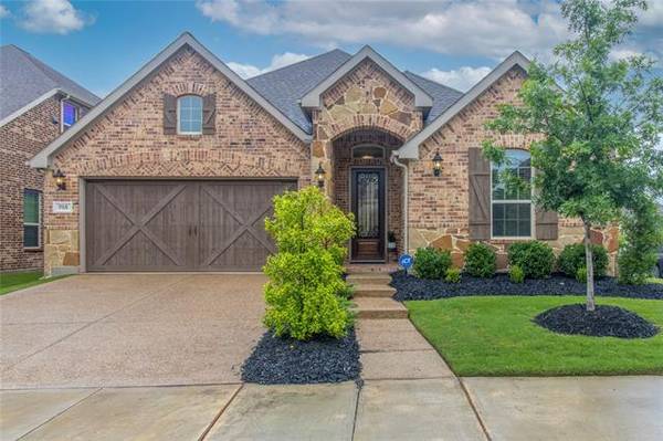 705 Alderwood Lane, Euless, TX 76039