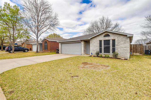 5720 Northfield Drive, Fort Worth, TX 76179