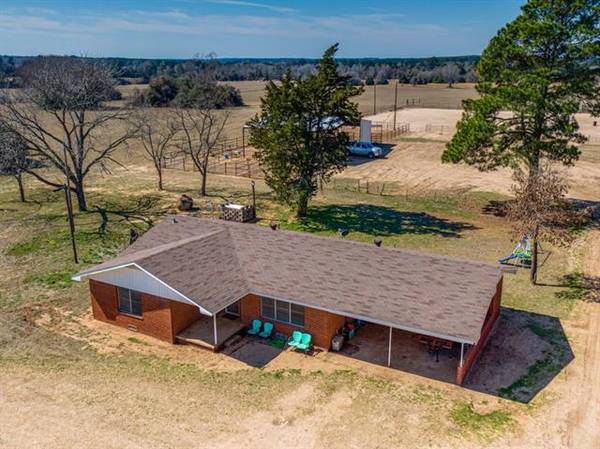 3519 CR 2345,  Grapeland,  TX 75844