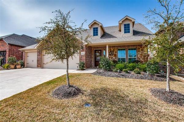 3045 Maverick Drive, Heath, TX 75126