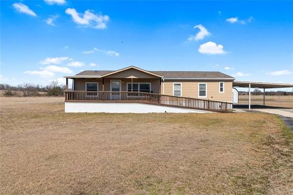 155 County Road 3046, Corsicana, TX 75109