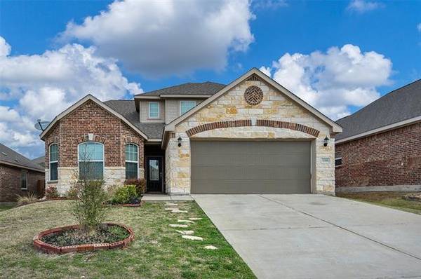 2208 Sable Wood Drive, Anna, TX 75409