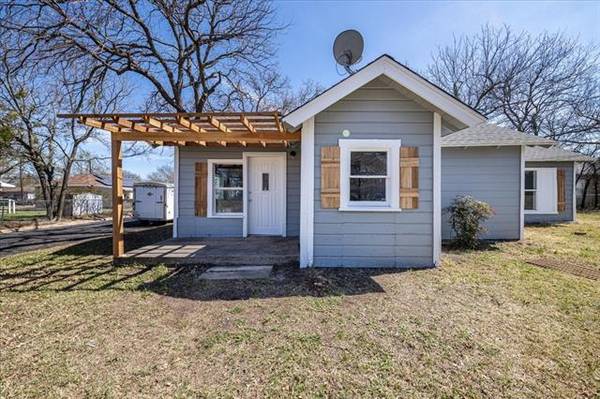 432 W Collins Street, Stephenville, TX 76401