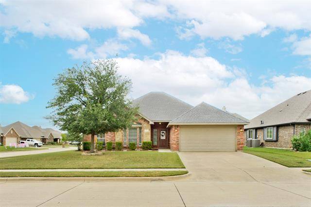 332 Delaware Street, Burleson, TX 76028