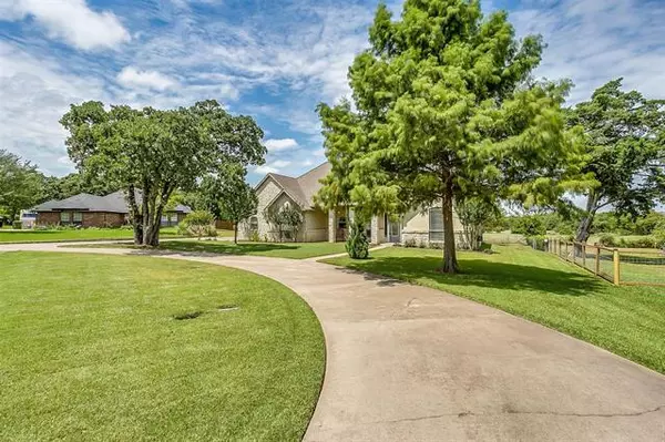 Burleson, TX 76028,2609 S Chase Court