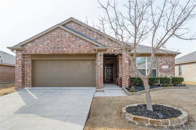 1512 Greenbrier Drive, Van Alstyne, TX 75495