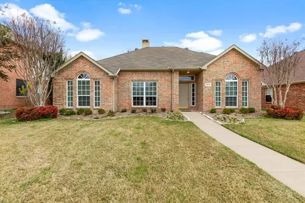 10114 Samantha Drive, Frisco, TX 75035