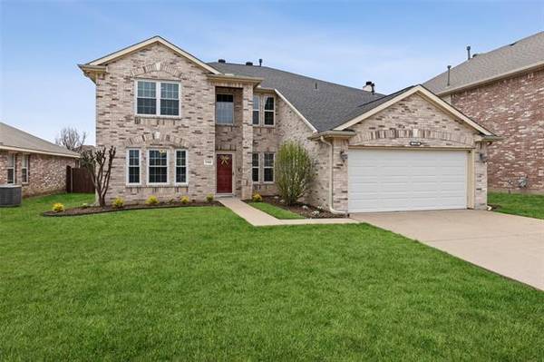 7108 Lake Roberts Way, Arlington, TX 76002