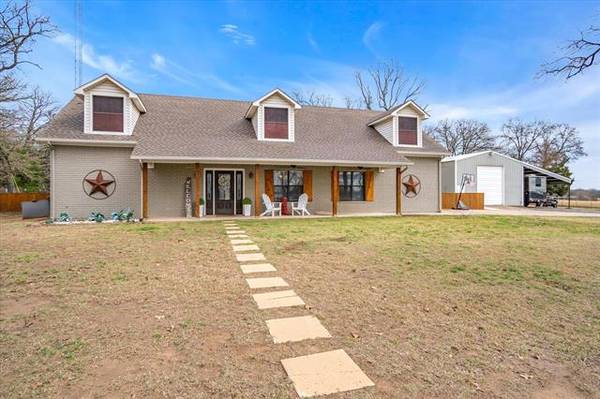 1388 VZ County Road 2517,  Canton,  TX 75103