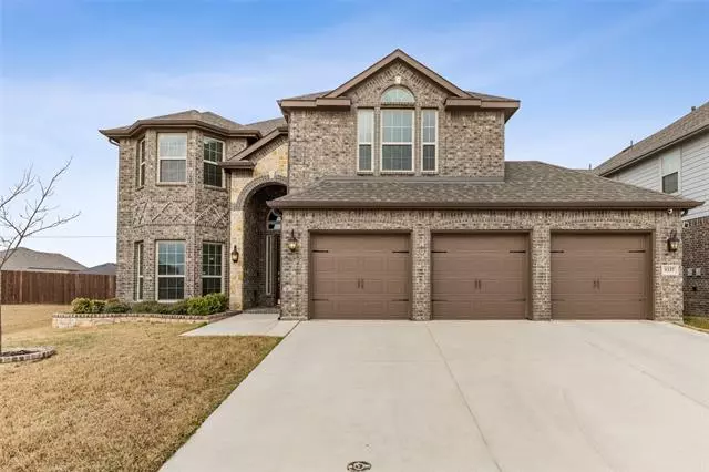 9337 Saltbrush Street, Fort Worth, TX 76177