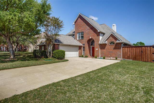 8709 Creekside Drive, Rowlett, TX 75089