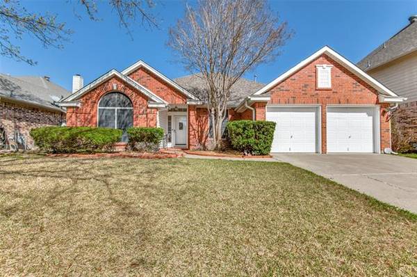 6005 Pinwood Circle, Arlington, TX 76001