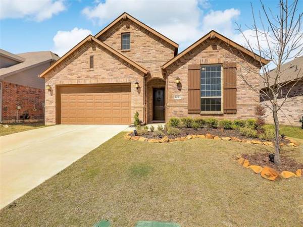 1213 Thrasher Drive, Little Elm, TX 75068