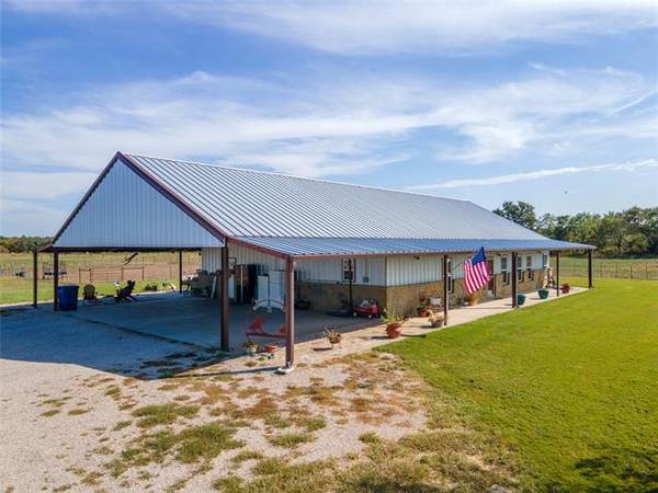 3295 County Road 156, Bluff Dale, TX 76433