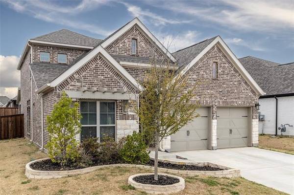 9505 Longhorn Lane, Oak Point, TX 75068