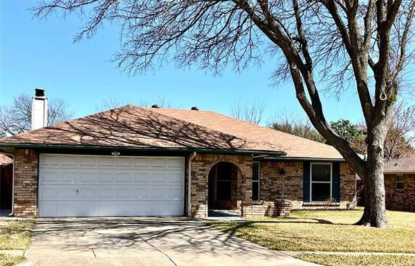 223 Ginger Lane, Euless, TX 76039