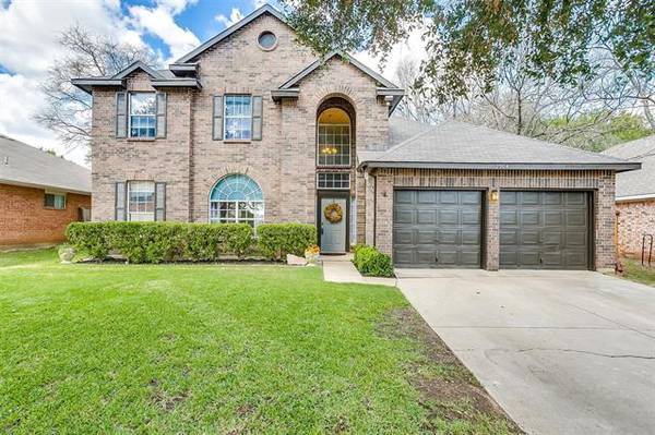 2904 Misty Valley Drive, Fort Worth, TX 76123