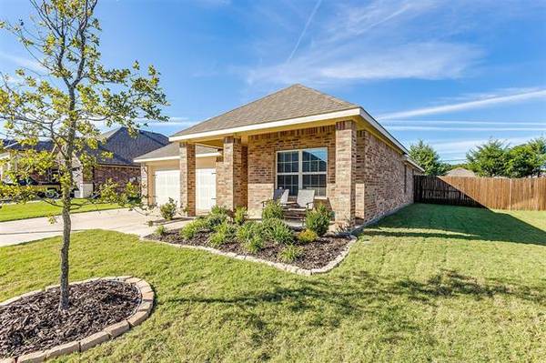 Waxahachie, TX 75165,1532 Woodlake Drive