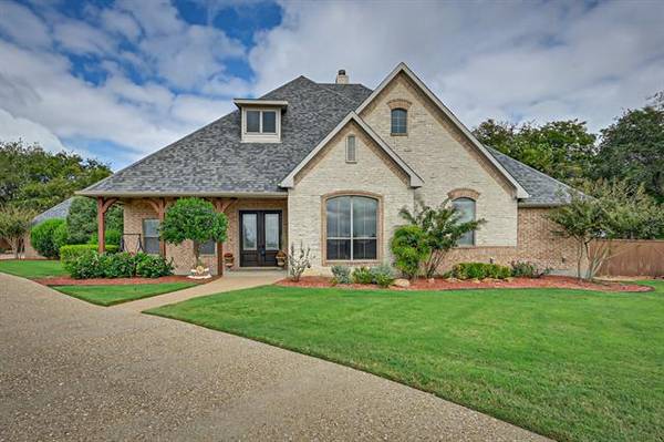 3011 Caleb Court W, Midlothian, TX 76065