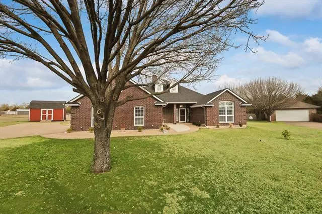 2251 Cottonwood Court, Midlothian, TX 76065