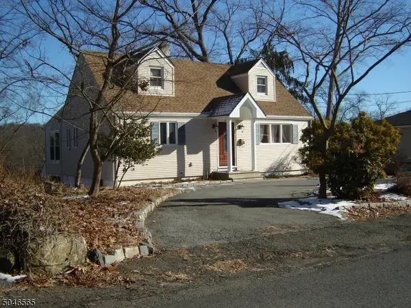 162 Beechwood Dr, Wayne Twp., NJ 07470