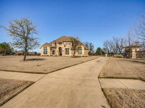 2 Granite Ridge Drive, Mclendon Chisholm, TX 75032