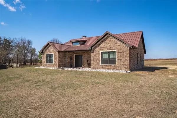 240 Vz County Road 2916, Eustace, TX 75124