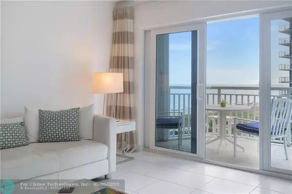 Lauderdale By The Sea, FL 33062,1770 S Ocean Blvd  #606