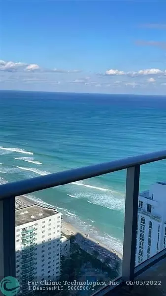 Hollywood, FL 33019,4111 S Ocean Dr  #3412