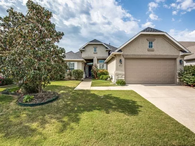 9513 Ravenwood Drive, Denton, TX 76207