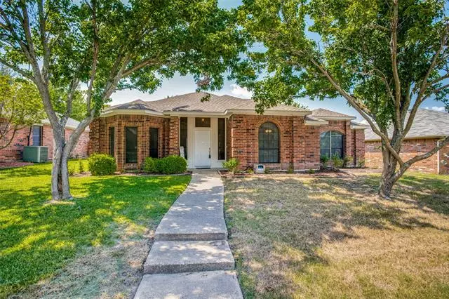 3503 Jonquil Lane, Rowlett, TX 75089