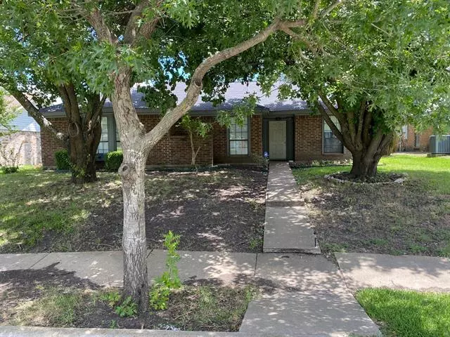 3416 Lilac Lane, Rowlett, TX 75089