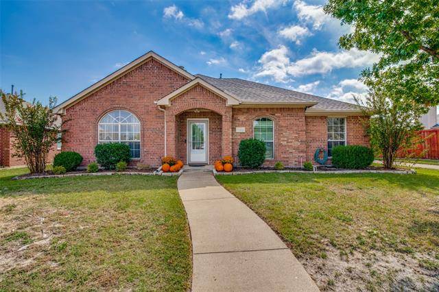 7418 Danridge Road, Rowlett, TX 75089