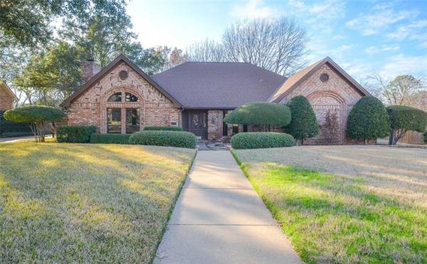 4016 Windermere Drive, Colleyville, TX 76034