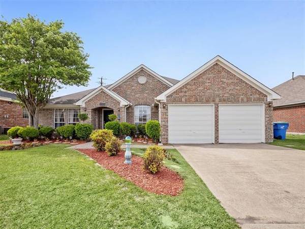 7213 Beverly Drive, Rowlett, TX 75089