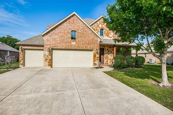 6210 Amesbury Lane, Rowlett, TX 75089