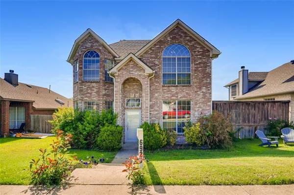 6926 Mazy Lane, Rowlett, TX 75089