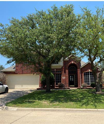 9014 Lochgreen Lane, Rowlett, TX 75089