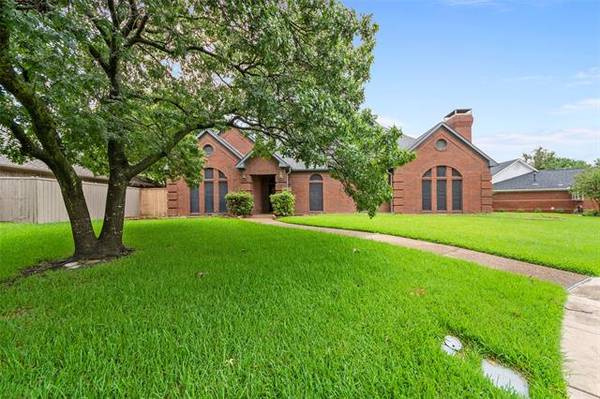 6313 Joel Court, Rowlett, TX 75089