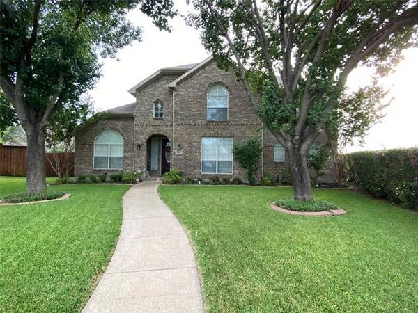 6413 Kearsage Drive,  Rowlett,  TX 75089