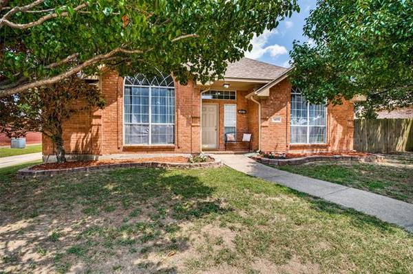 1409 Woodmont Avenue, Rowlett, TX 75089