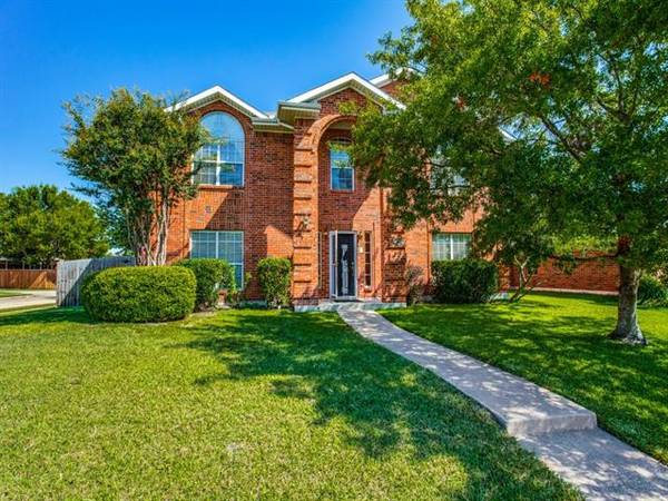 7401 Colfax Drive, Rowlett, TX 75089