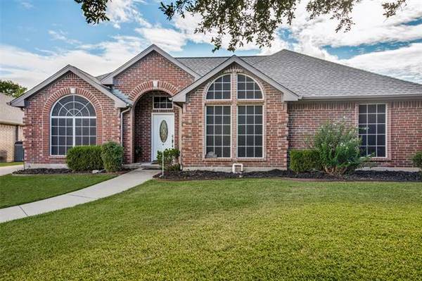 6407 Bluebonnet Drive, Rowlett, TX 75089