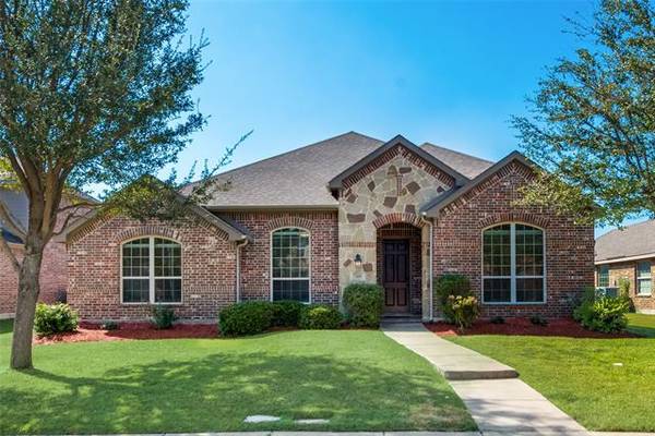 7105 Handen Drive, Rowlett, TX 75089