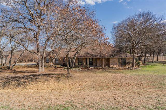 105 Royal Oak Drive, Aledo, TX 76008