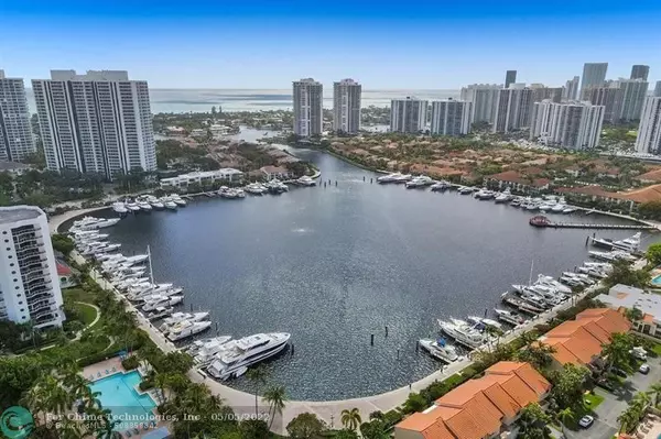 Aventura, FL 33180,21220 Harbor Way  #225-22