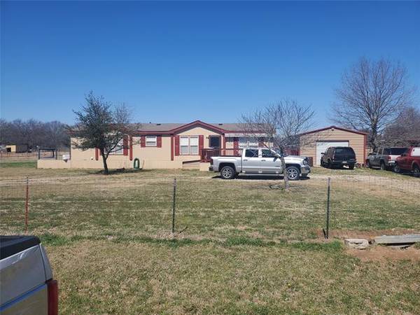 9001 Woodruff Cir,  Kemp,  TX 75143-2531