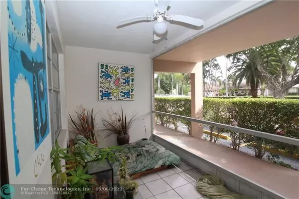 Hallandale Beach, FL 33009,501 Blue Heron Dr  #115-A